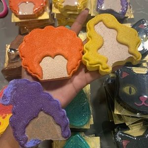 Hocus Pocus Sisters Bathbombs
